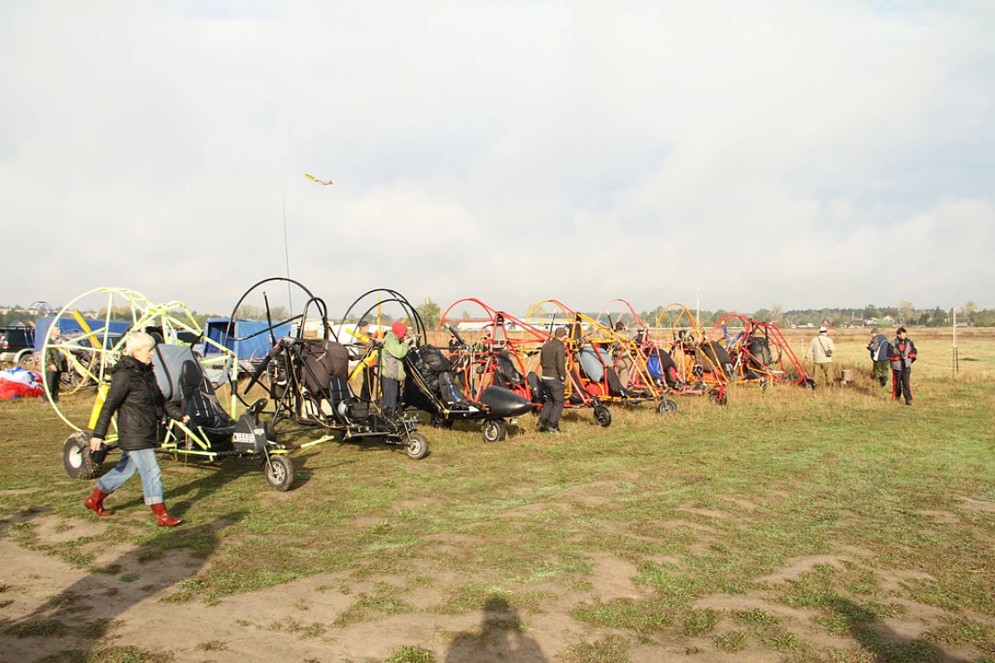Первые соревнования аэрошютов 2011 - Фото #9044