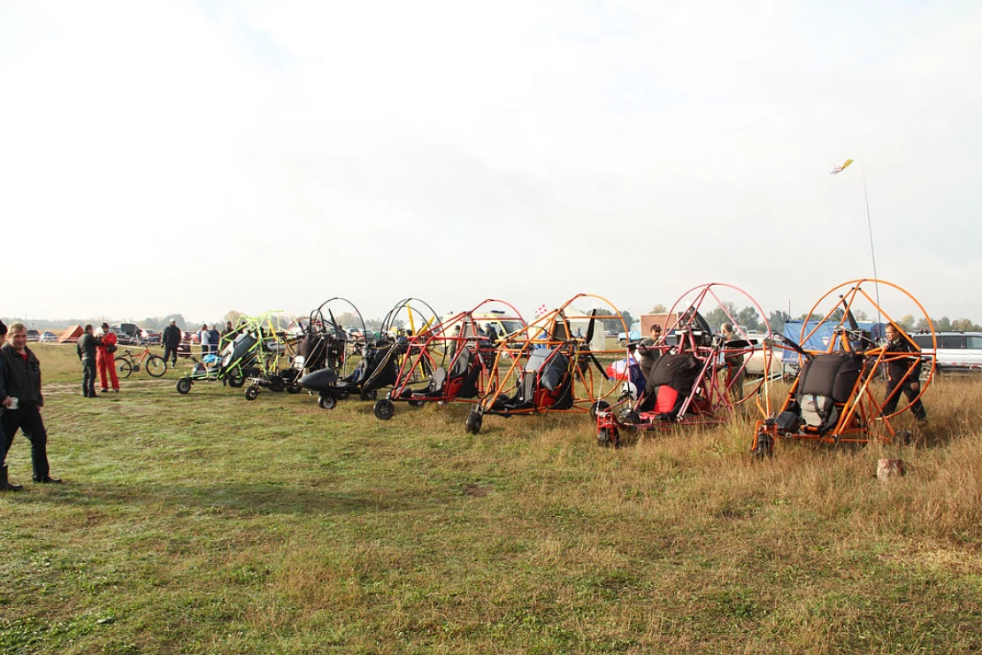 Первые соревнования аэрошютов 2011 - Фото #9040